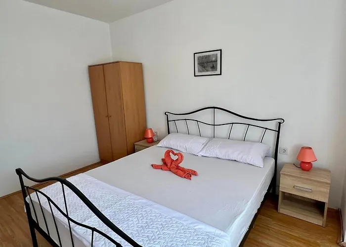 Apartament Monika *