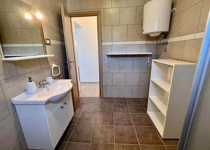 Apartament Monika *